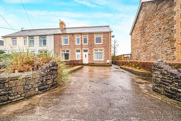 3 Bedroom End Of Terrace House For Sale In Penprysg Road, Pencoed, Bridgend, Bridgend, CF35