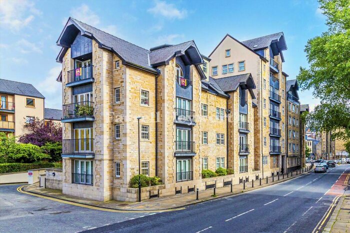 2 Bedroom Flat For Sale In Damside Street, Lancaster, LA1