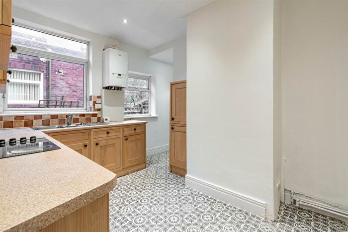 2 Bedroom Flat To Rent In *Available Now* Birchwood Avenue, High Heaton, NE7