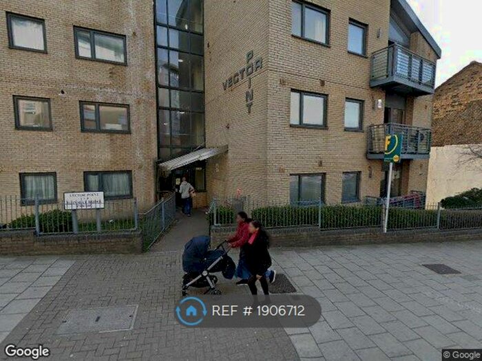 2 Bedroom Flat To Rent In Vector Point, Ilford, IG1