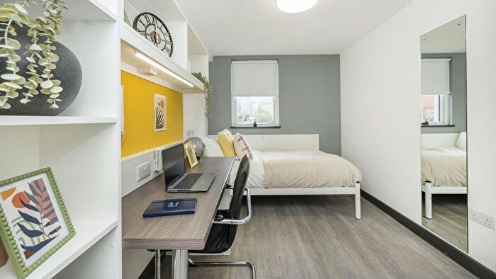 1 Bedroom Flat To Rent In Albert Street, Newcastle Upon Tyne, NE1