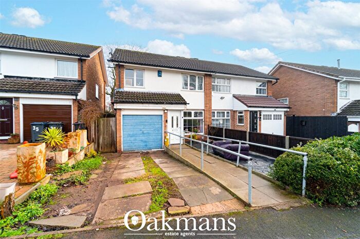 4 Bedroom Semi Detached House For Sale In Glenmore Drive, Birmingham, West Midlands, B38