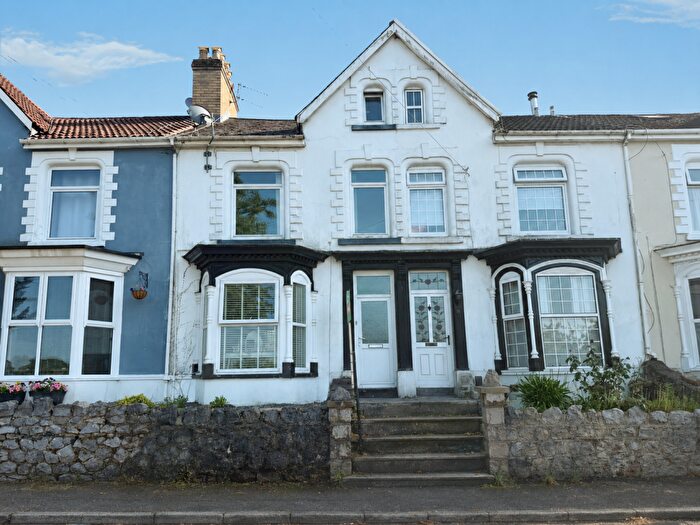 1 Bedroom Flat For Sale In Hillside, Neath, SA11