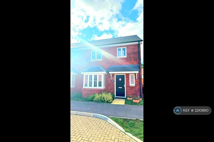 3 Bedroom Detached House To Rent In Mason Road, Shortstown, Bedford, MK42