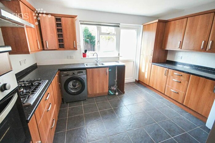 2 Bedroom Semi-Detached House For Sale In Saltersgate Close, Lower Earley, Reading, RG6