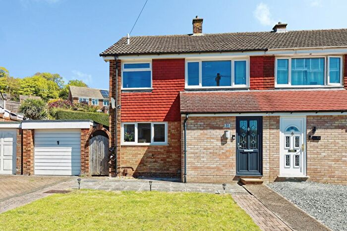 3 Bedroom Semi-Detached House For Sale In Templeside, Temple Ewell, Dover, Kent, CT16