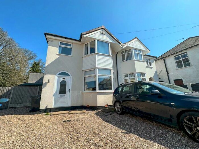 3 Bedroom Semi-Detached House To Rent In Lyttleton Avenue, Halesowen, B62