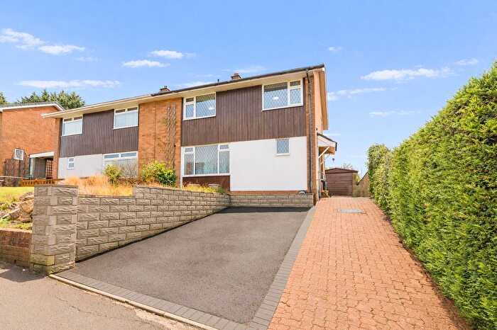 3 Bedroom Semi Detached House For Sale In Cranleigh Rise, Rumney, CF3