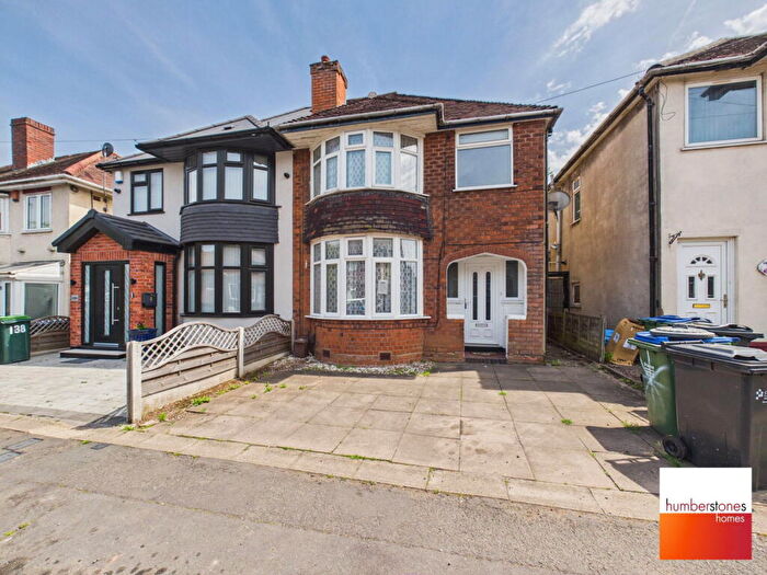 3 Bedroom Semi-Detached House For Sale In Titford Road, Oldbury, B69