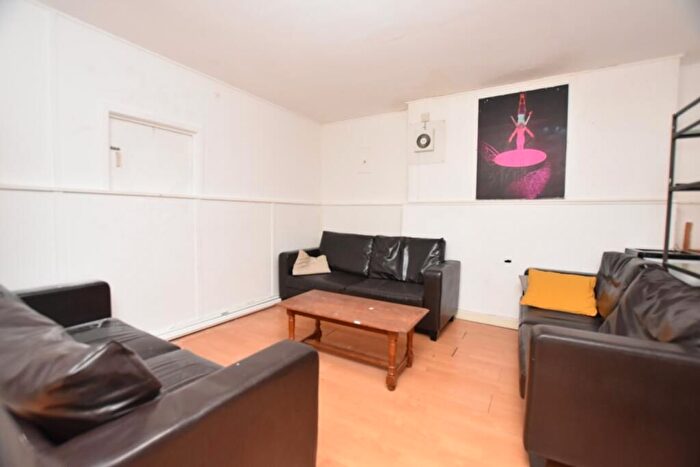 1 Bedroom Semi-Detached House To Rent In Saint Paul's Road, Bristol, BS8