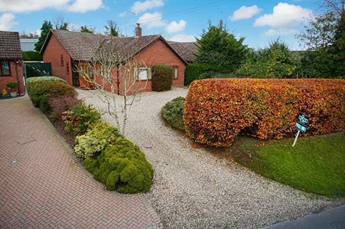 3 Bedroom Detached Bungalow For Sale In Norwich Road, Chedgrave, Norwich, NR14