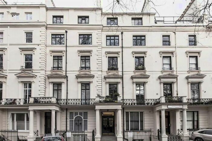 1 Bedroom Flat To Rent In Westbourne Terrace, London, W2