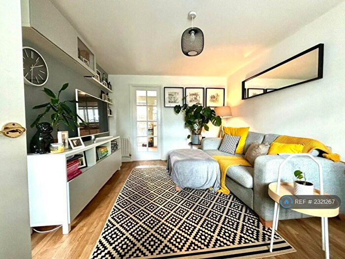 2 Bedroom Terraced House To Rent In Whiteway Close, Whimple, EX5