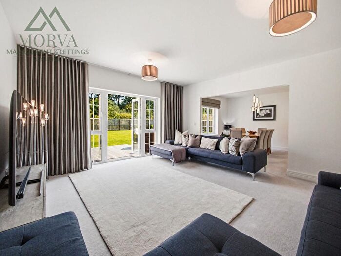 6 Bedroom Detached House To Rent In Whinstone Place, Ratho, Newbridge, EH28