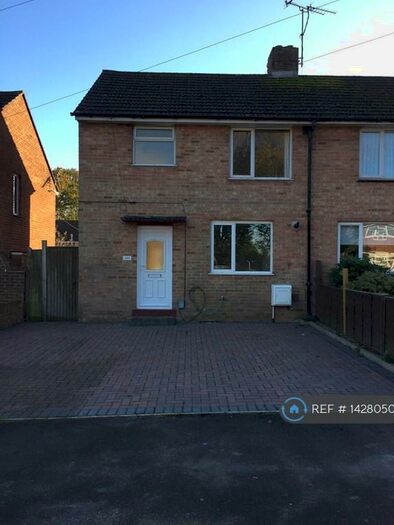 2 Bedroom End Of Terrace House To Rent In Middle Park Way, Havant, PO9