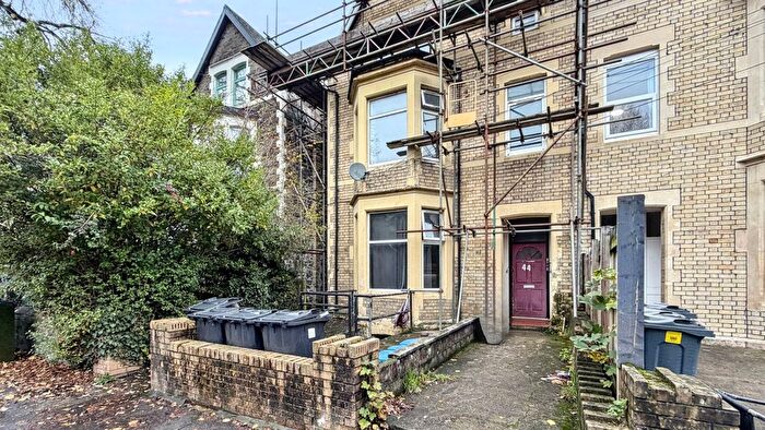 2 Bedroom Flat To Rent In Richmond Road, Cardiff, CF24