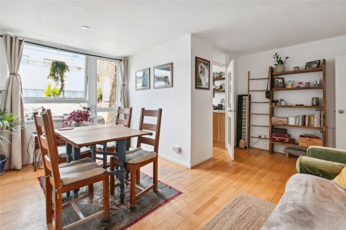 1 Bedroom Flat To Rent In Legion Close, Islington Central, N1