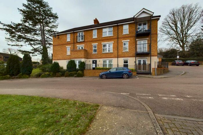 2 Bedroom Flat To Rent In Adrian Close, Hemel Hempstead, Fully Furnished, Available Now, HP1