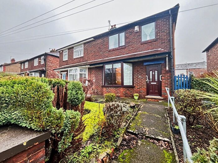 3 Bedroom Semi Detached House For Sale In Sefton Street, Whitefield, M45