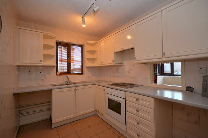 1 Bedroom Apartment To Rent In Nunnery Avenue, Rothwell, Kettering, NN14