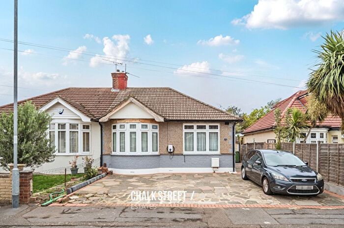 2 Bedroom Semi-detached Bungalow For Sale In Tolworth Gardens, Chadwell Heath, RM6