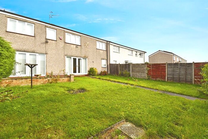 4 Bedroom Terraced House For Sale In Broadstone Close, Bransholme, Hull, HU7