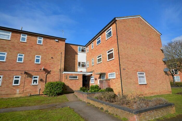1 Bedroom Flat To Rent In Hedgebrooms, Welwyn Garden City, AL7