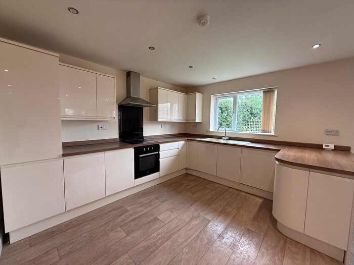 2 Bedroom Bungalow To Rent In The White House Curborough, Lichfield, WS13