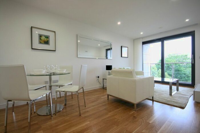 1 Bedroom Flat To Rent In Avershaw House, Chartfield Avenue, Chartfield Avenue, London, SW15