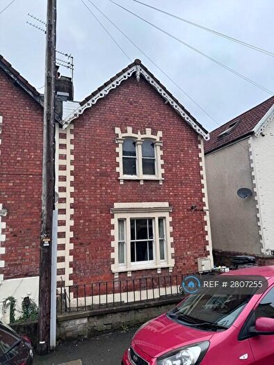 6 Bedroom Terraced House To Rent In North Road, Bristol, BS6