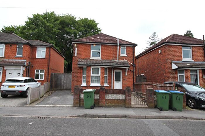 4 Bedroom Detached House For Sale In Osborne Road South, Southampton, Hampshire, SO17