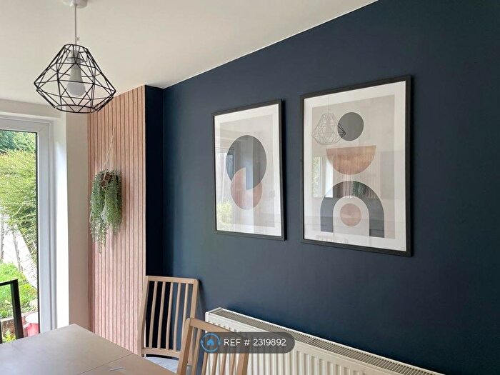 7 Bedroom Semi-Detached House To Rent In Little Platt, Guildford, GU2