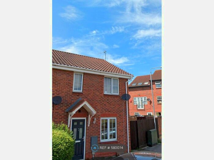 2 Bedroom Terraced House To Rent In Loxley Way, Brough HU15