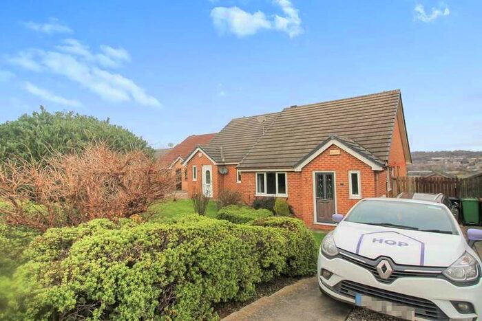 2 Bedroom Semi-Detached Bungalow To Rent In Wensleydale Drive, Bramley, Leeds, LS12