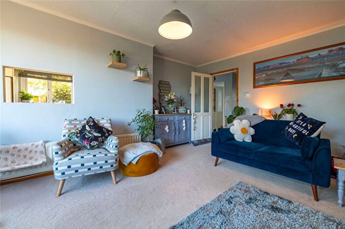 2 Bedroom Bungalow For Sale In Tennacott Heights, Bideford, EX39