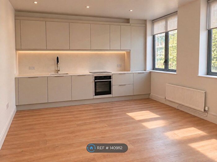 1 Bedroom Flat To Rent In Grays Inn Road, London, WC1X