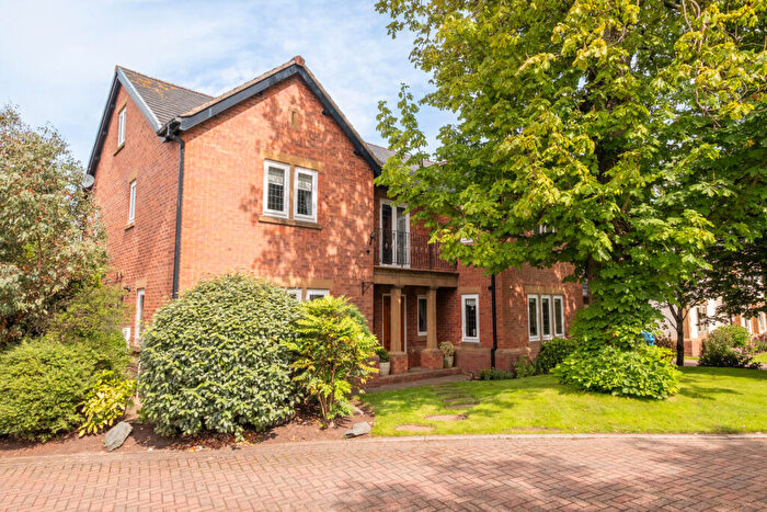 5 Bedroom Detached House For Sale In The Grange, Clifton Drive, Lytham, FY8