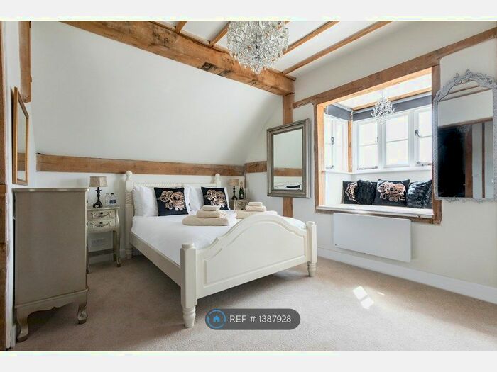 1 Bedroom Flat To Rent In The Kings Head Centre, Maldon, CM9