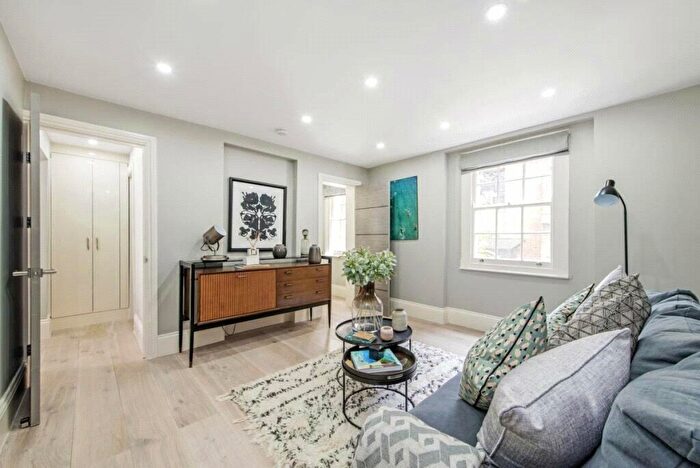 1 Bedroom Apartment To Rent In Chagford House, Chagford Street, London, NW1