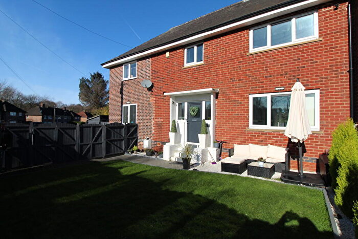 4 Bedroom Semi Detached House For Sale In Manor Park Crescent, Sheffield, S2