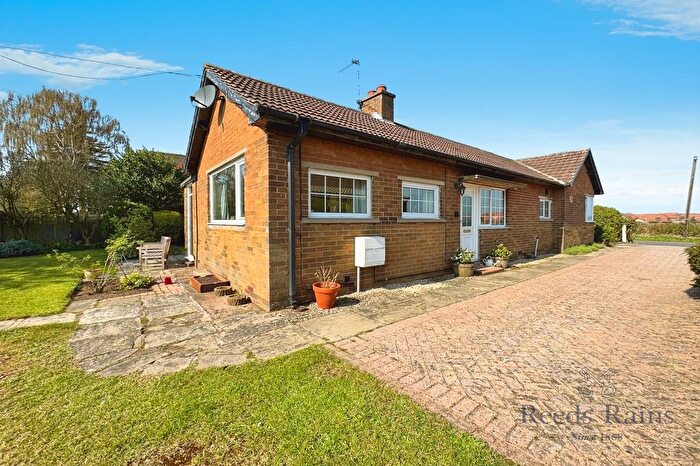 3 Bedroom Bungalow For Sale In Mill Lane, Brayton, Selby, North Yorkshire, YO8