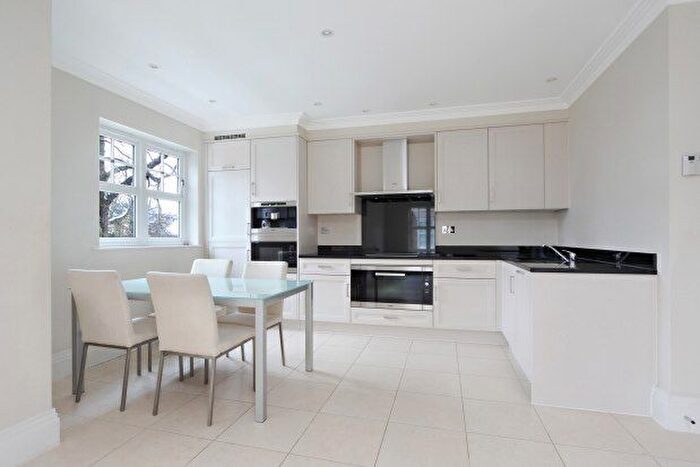 2 Bedroom Property To Rent In Chalmers Way, Twickenham, TW1