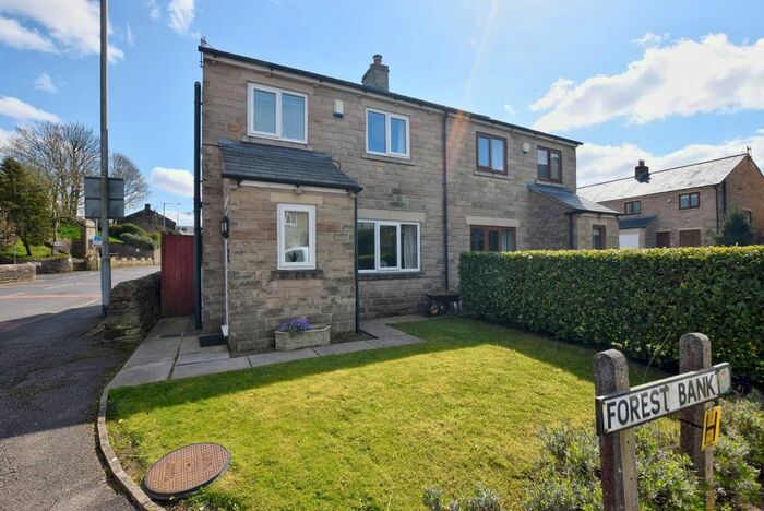 3 Bedroom Semi Detached House For Sale In Forest Bank, Trawden, BB8
