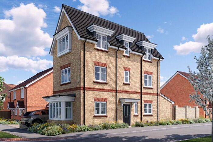 3 Bedroom Detached House For Sale In Hitches Lane, Crookham Village, Fleet, GU51