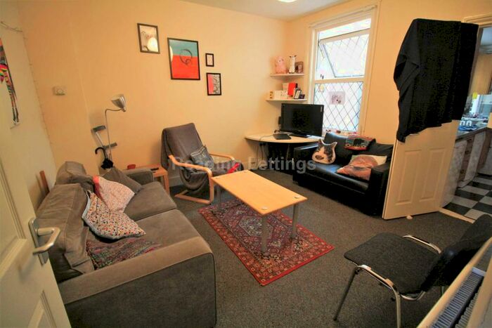 5 Bedroom Terraced House To Rent In Hatherley Road, Reading, RG1