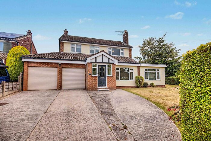 3 Bedroom Detached House For Sale In Marlborough Drive, Macclesfield, SK10