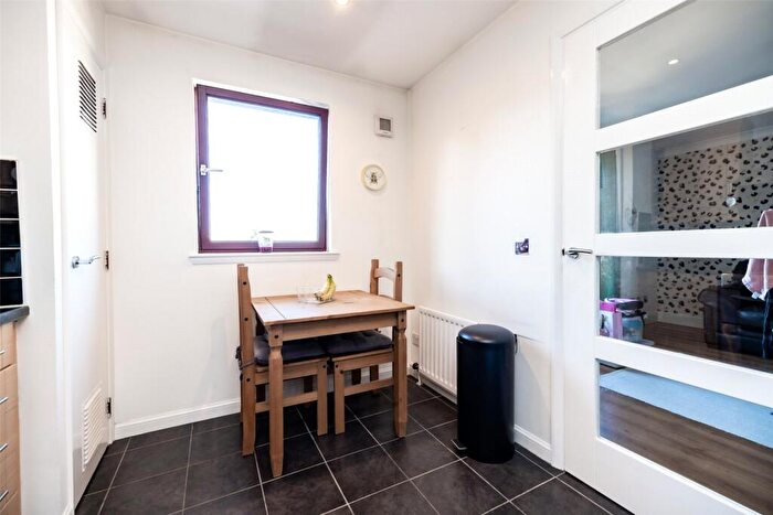 2 Bedroom Flat To Rent In Cairnfield Circle, Bucksburn, Aberdeen, AB21