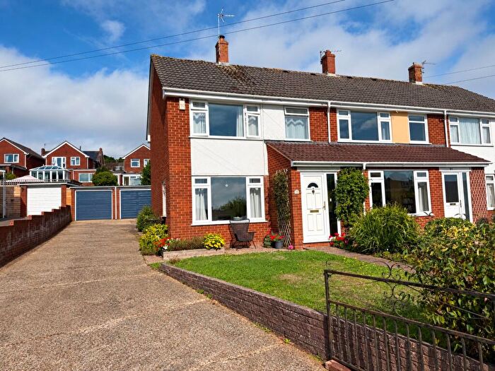 3 Bedroom End Of Terrace House For Sale In Dorset Avenue, St.Thomas, EX4
