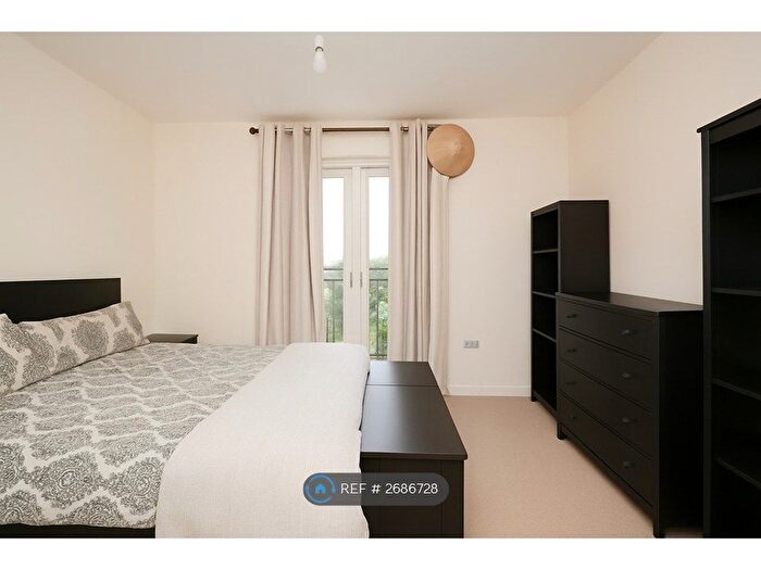 1 Bedroom Flat To Rent In Old Watling Street, Canterbury, CT1