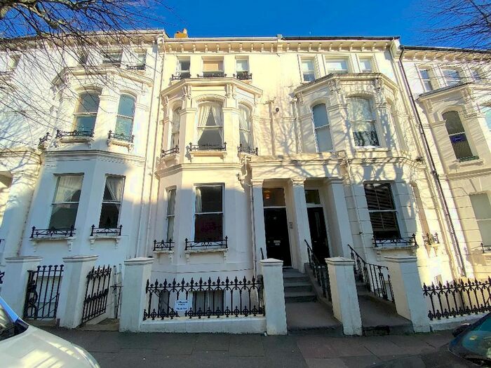1 Bedroom Flat To Rent In Buckingham Road, Brighton, East Sussex, BN1